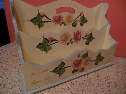 VTG WOODEN LETTER MAIL/BILL HOLDER W/ROSE FLOWERS &amp; W/A CRACKLE PAINT LOOK