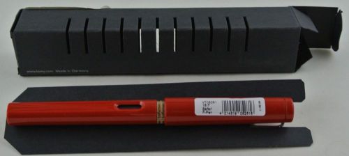Lamy Safari Fountain Pen, Shiny Red Barrel, Medium Nib (L16M) Made in Germany
