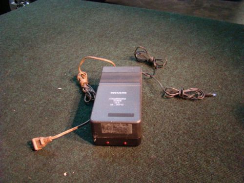 Leica Wild Heerbrugg T3 Total Station Battery Charger 115/230V Type GLK12