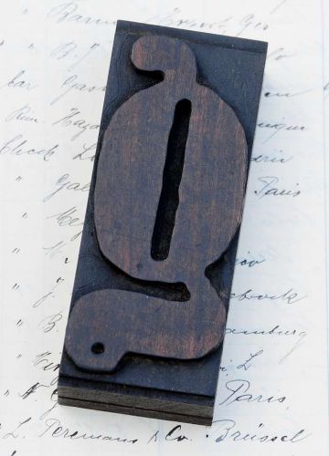 letter: g  rare fancy wood type letterpress printing block woodtype font antique
