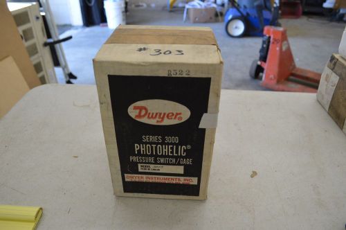 DWYER 3005 PHOTOHELIC PRESSURE SWITCH GAGE SEALED *NEW IN BOX*