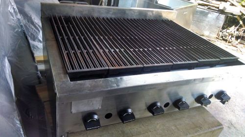 COMMERCIAL CHARGRILL- GAS - 36&#034;- RANKIN-DELUX- RADIANT