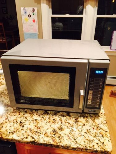 amana commercial microwave Oven 1000 Watts