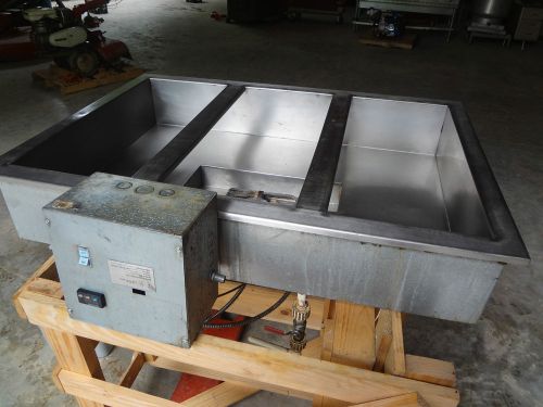 ELECTRIC 3 WELL DROP-IN COUNTER STEAM TABLE with 6 pans.