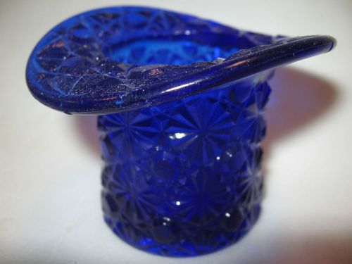 Dark Cobalt blue glass tabletop toothpick match holder art top hat boyd royal nr