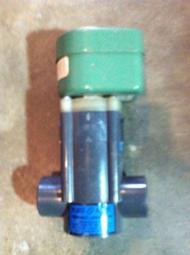 Plast-o-matic solenoid valve model easym4v8g20 120 v 1/2&#034; npt for sale