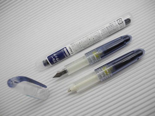 BlueBlack Pilot SPN-20F Petit fine nib Fountain pen &amp; Sign Pen set(Made in Japan