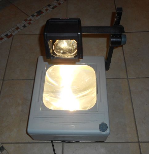 3M 1700 OVERHEAD PROJECTOR for Business, School, Art, Sign Graphics