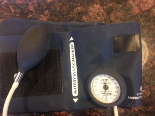 welch allyn Tycos manual blood pressure cuff Sphygmomanometer