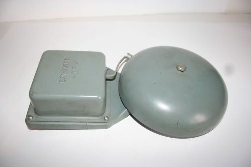 Vintage Edwards -17- Alarm Bell ~ Excellent Condition ~ 6&#034; Bell Very Clean ~ Wow