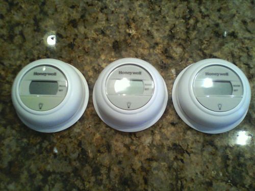 Honeywell t8775a1009 digital round thermostats - lot of 3 items for sale