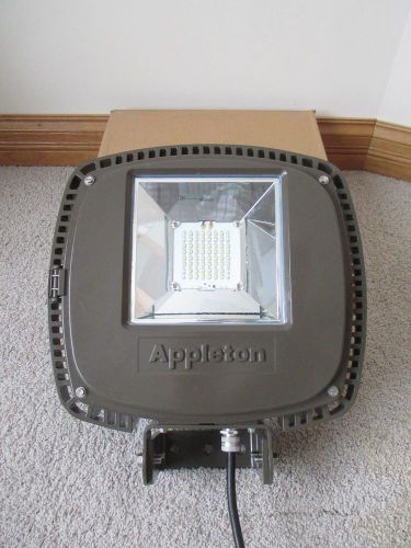 Brand new appleton led area master xp fixture amled77ybu1  class 1, 2 and 3 for sale
