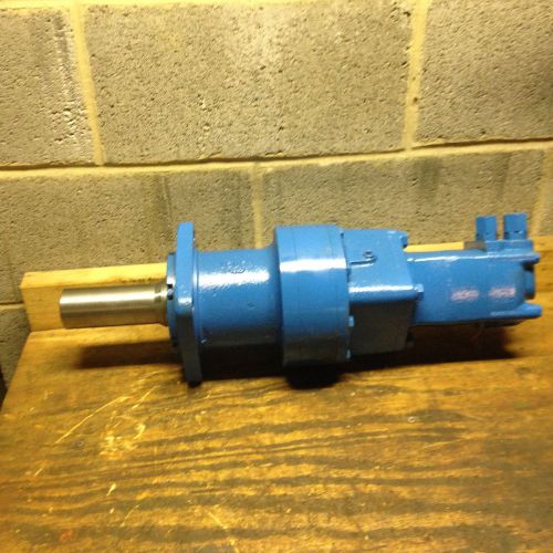 Eaton Hydraulic Motor with planetary gear reduction  #1