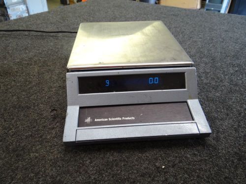 American Scientific Products Z-3000 Lab Scale Balance Powers on