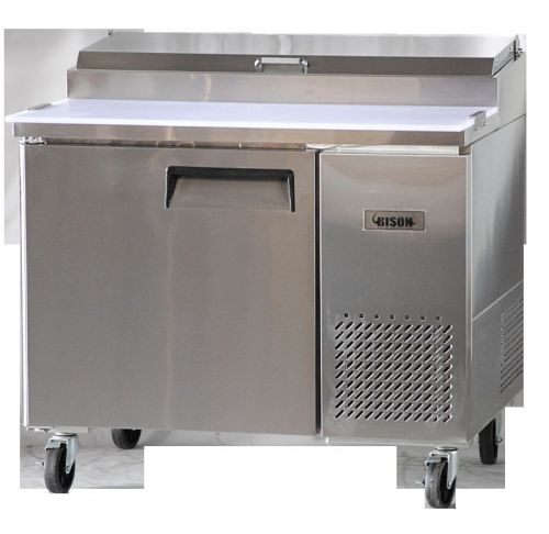 Bison bpt-44 44&#034; 1 door pizza prep table refrigerated w/ casters &amp; pans for sale