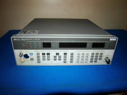 HP 8657A Signal Generator 0.1-1040MHz