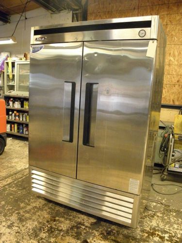 Turbo air tsf-49 maximium freeze two solid ss doors 49 cu ft storage freezer for sale