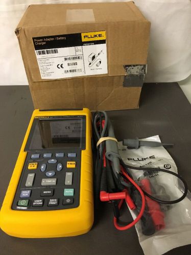 Fluke 123, Used, With Leads, Charger