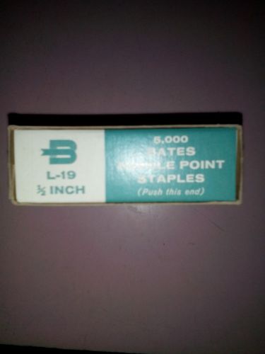 10 BOXES OF L-19 NEEDLE POINT STAPLES 5000 PER BOX