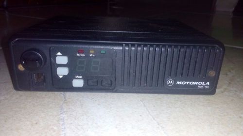 Motorola Max Trac 300 UHF RADIO