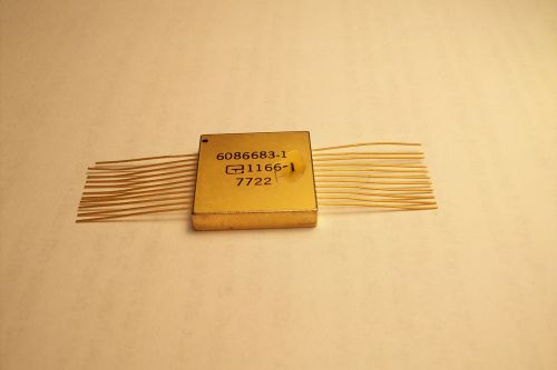 22 pin (more accurately &#034;Leg&#034;) IC from 1977   Gold plated collectable