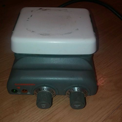 Corning  MAGNETIC STIRRER/ HOT PLATE WITH NO MODEL NUMBER