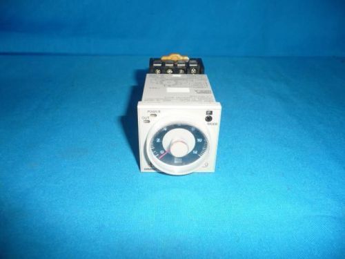 Omron h3cr-a h3cra timer w/ socket c for sale