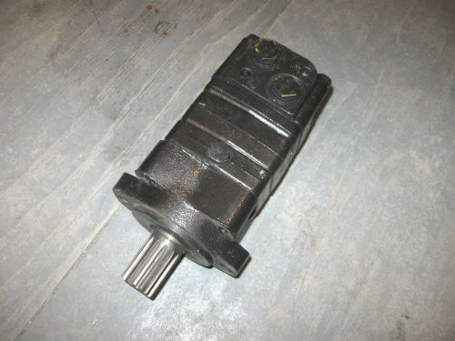 DANFOSS OMS 200 Series 3 Hydraulic Motor 151F2419 1.25 Shaft 14 Spline