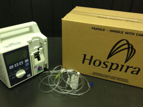 Hospira Micro Macro Plum XL IV Infusion Pump w/ case of IV tubing