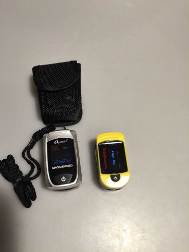 ChoiceMMed Home Use Fingertip Pulse Oximeter OxyWatch, Lot of 2. EUC, Ships fast
