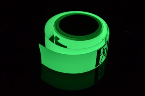 PHOTO LUMINESCENT SAFETY TAPE