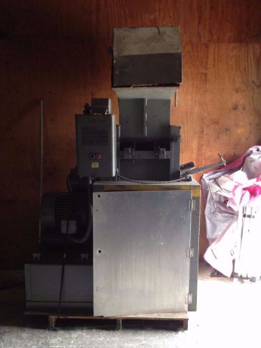 Cumberland Granulator Model GRAN. 3KN