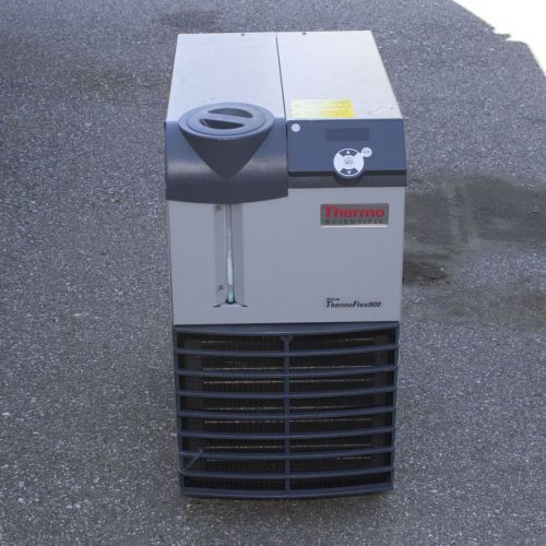 Thermo Scientific Neslab Thermoflex 900 Portable Recirculating Chiller /AS-IS