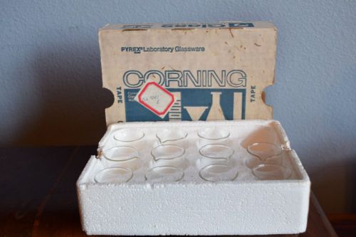 Case of Eleven 20 ml Pyrex Beakers in Original Box, Corning P/N 1000-20