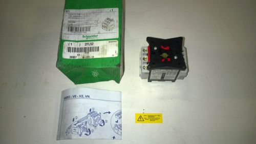 Schneider Electric V1 055169 Load Break Switch