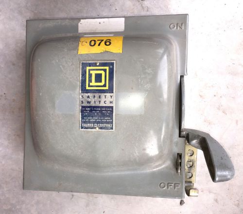 Square D H321-N  D1 Safety Switch Fusible C31F4732