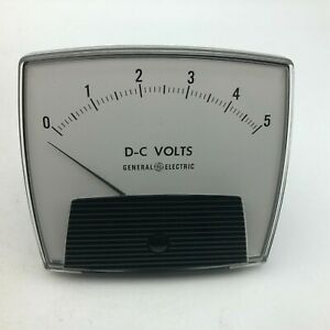 NOS Vintage General Electric 0-5 DC Volts Meter 50-171011LSLS1 UNUSED  D8