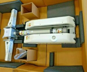 Will-Burt Nightscan Tower w/ Whelen Flood Light 110V LED NS 2.3-300-2