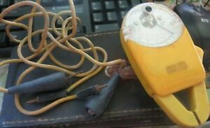 AMPROBE Model 25 A.C. Volt Ammeter Clamp with wires and Case