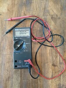 Fluke 75 Multimeter with Test Leads Used