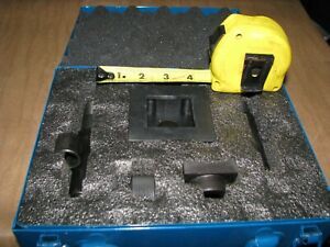 TEMCo  HYDRAULIC KNOCKOUT PUNCH Square 45mm or 1 3/4&#034;