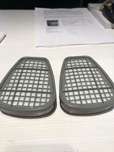 NASUM CHEMICAL RESPIRATOR Filters New (ID41-25)