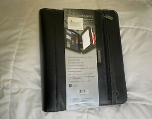 Samsonite 3-Ring Binder with Calculator Handles - 961465 Black 14&#034; x 12&#034; x 3.5&#034;