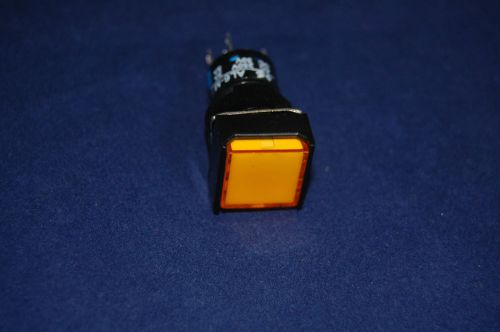 30PCS 16MM Orange Square MAINTAINED PUSH BUTTON LED ILLUMINATED 12V AC/DC 5 PINS