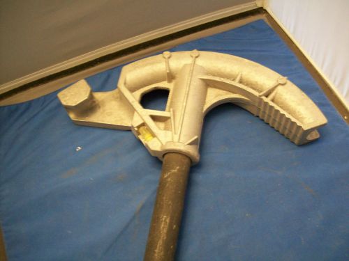Burndy  b1e34r conduit bender with a 41&#034; handle--3/4&#034; ridgid pipe for sale
