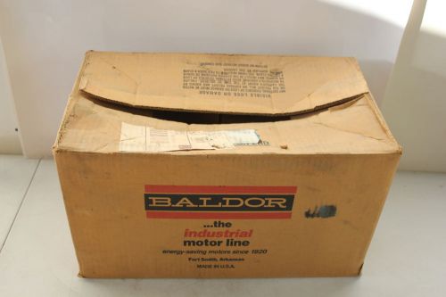 NEW BALDOR INDUSTRIAL MOTOR W/ GEAR REDUCER 1/6HP 1PHASE 115VAC GCP3320 (P1-10Z)