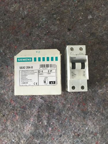 Siemens 5sx2204-8 Miniature Circuit Breaker