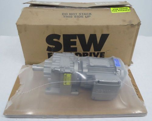 New sew eurodrive r27drs71m4 28.76 gear .75hp 1690-57rpm electric motor b290664 for sale