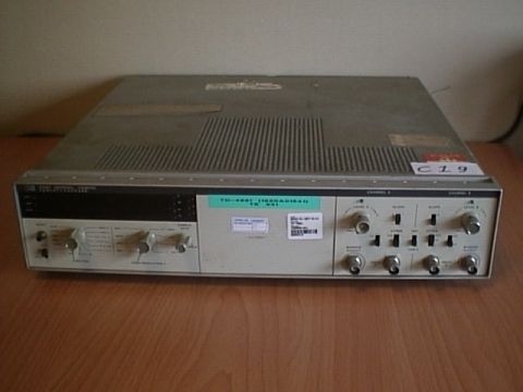 HP/AT 5328A UNIVERSAL COUNTER SOLD AS-IS FOR PARTS