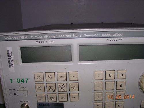 WAVETEK 2500J  1.1Ghz Ssyntheisized Signal Generator, Used &#034;Self Check = OK&#034;